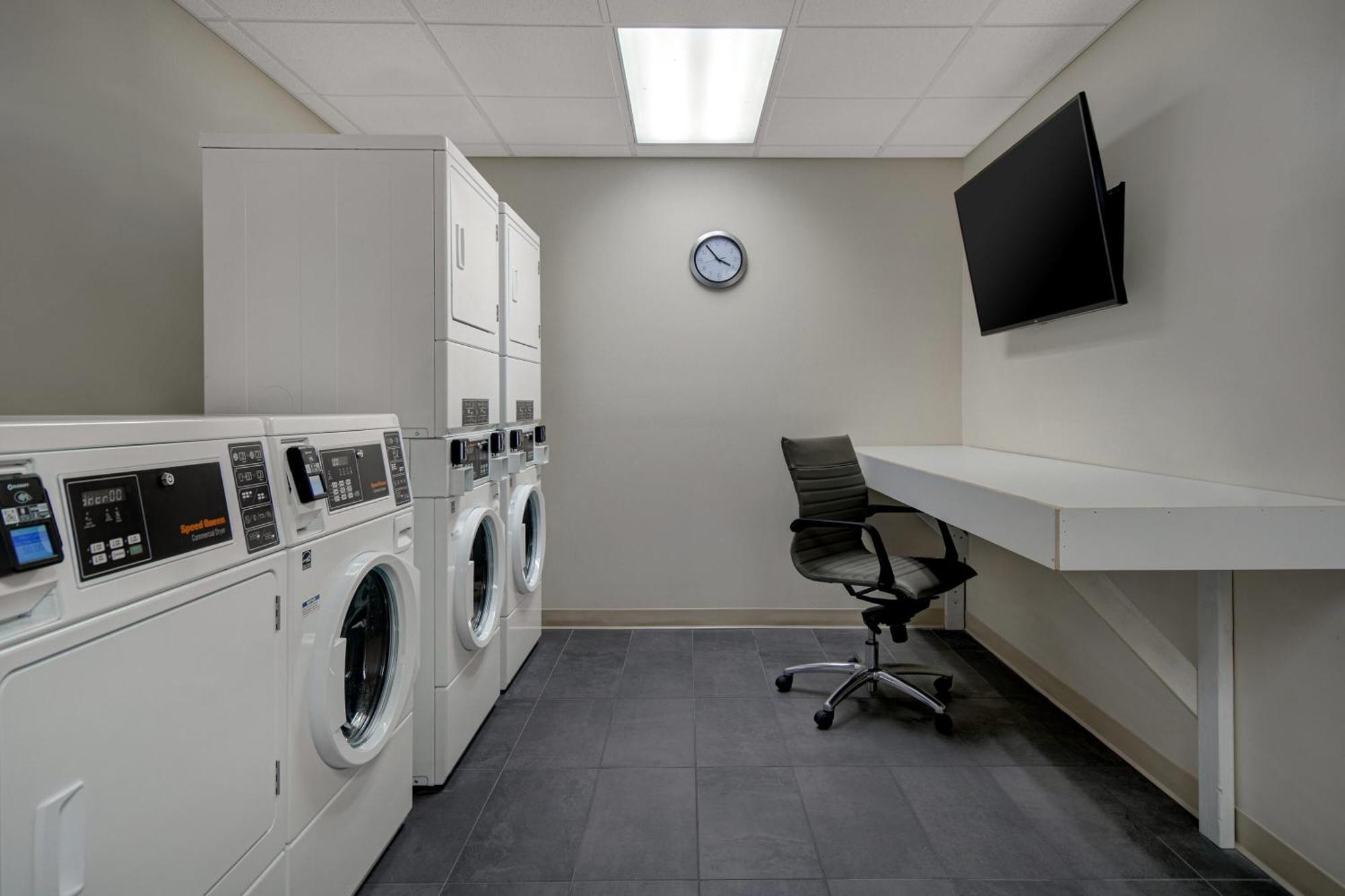 Hyatt House Mall Of America Msp Airport Блумингтън Екстериор снимка